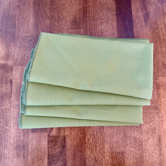 Green Napkins - Picture 3 of 4